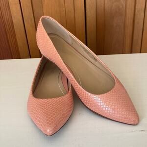 Vionic Peachy Pink Embossed Leather Lena Flats, Size 7